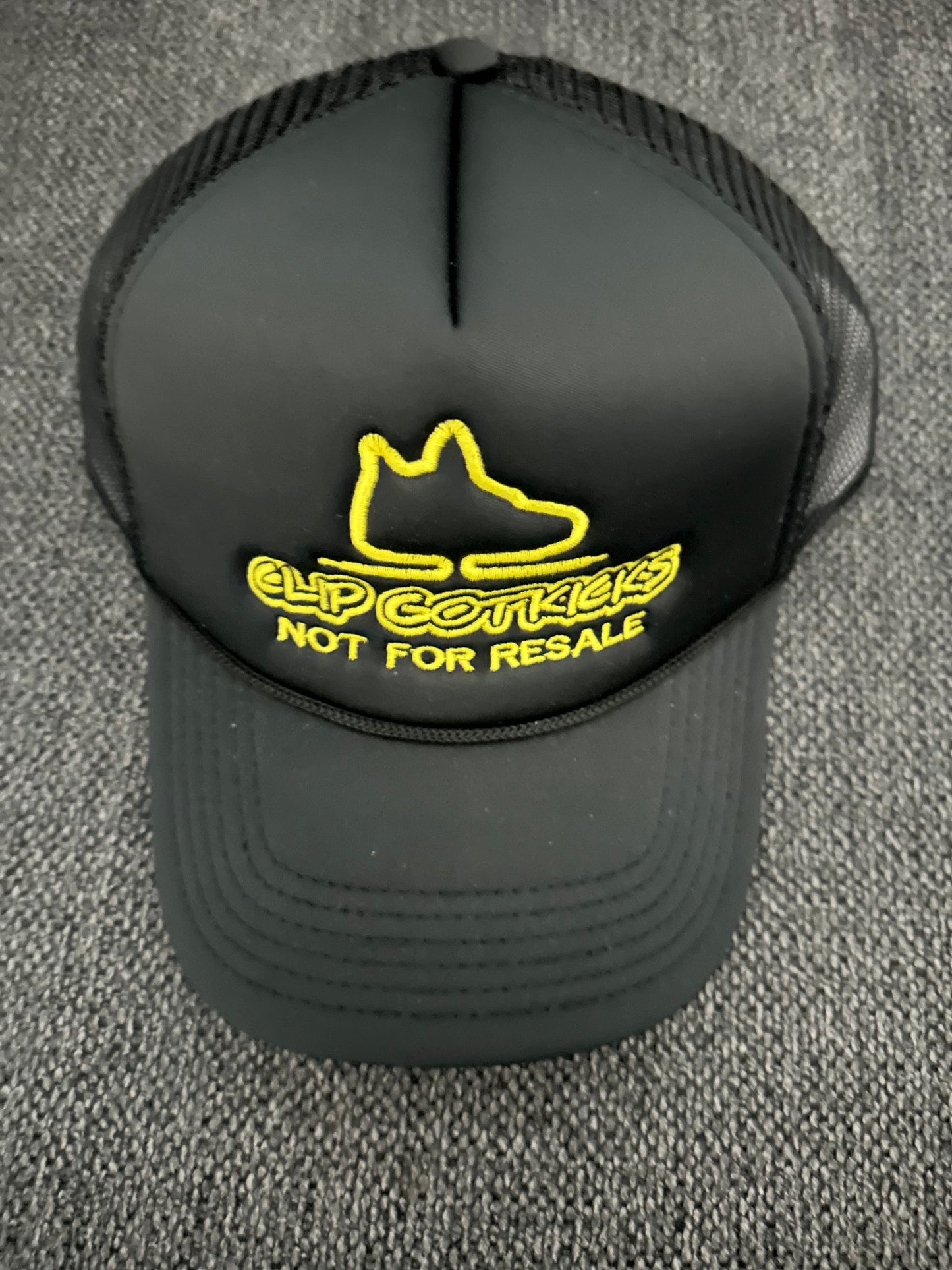 Trucker hat